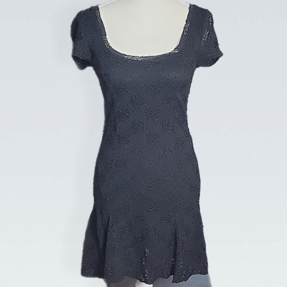 FREE PEOPLE Daisy black lace with black lining dress sz Small